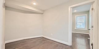 204 E 25TH Street Gallery 7