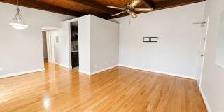 4933 AMERICANA Drive Gallery 3