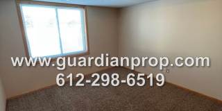 Townhouse Available September 1, Vaulted Ceilings, Open Floor Plan, 2 Bath, Attached Garage Gallery 10