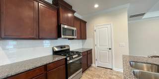 Beautiful home featuring 4 Bedrooms, 3 Full Baths, Flex Space/Office located in the highly sought after Powdersville Area! Gallery 13