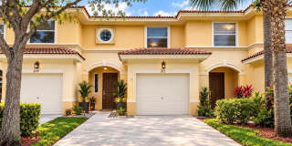 211 River Bluff Lane 211 River Bluff Lane Gallery 1