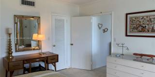 200 Ocean Lane Dr Gallery 15