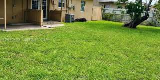 8924 NW 35th Ct Gallery 1