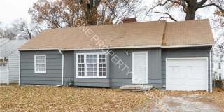 Single Family Home Off Paseo Gallery 1