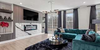 10878 FOXTROT Circle Gallery 4