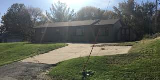 525 e 47th  street-4 Br house with a large finished basement Gallery 5