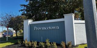 5837 Queen Elizabeth Way unit: 1 Gallery 1