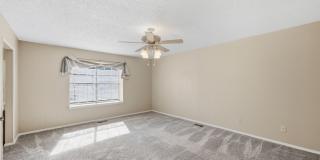 Charming 3 bed, 2 bath home in desirable Indian Springs area Gallery 16