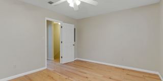 2372 Gregory Drive Gallery 16