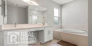 Discover North Port Luxury! 4BD 3.5BA - AVAILABLE NOW! Gallery 24
