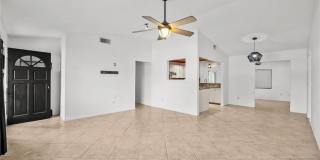 1250 SE Petunia Avenue Gallery 3