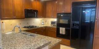 5625 Crescent Park West Gallery 8