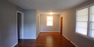 Charming 3 bedroom home - Open To Section 8 Gallery 6