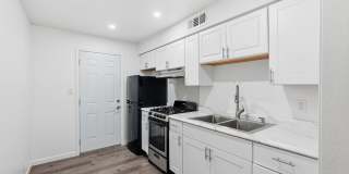 1329 North 48th Street - 5 Gallery 5