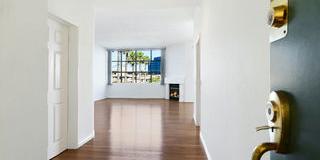 11636 Montana Avenue Gallery 2