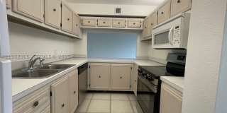 9441 Live Oak Pl Gallery 10