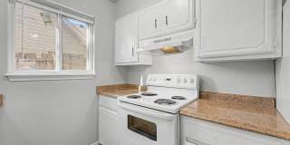 Evanston Apartments Gallery 10