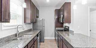 Golf Club Ln - 1625 Gallery 33