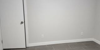 2626 Grant Avenue Gallery 23