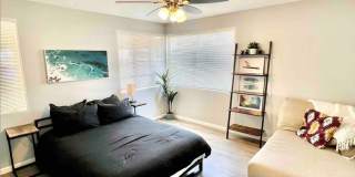 Fully Furnished 2BR Home with Huge Yard & Stunning Views – In-Unit Washer/Dryer! Gallery 9