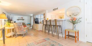 4206 W WISCONSIN AVENUE Gallery 15