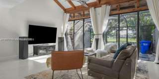 1281 W Fairway Rd th 1281, Pembroke Pines, FL 33026 Gallery 21