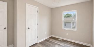 Renovated Townhome in Chesapeake Gallery 20