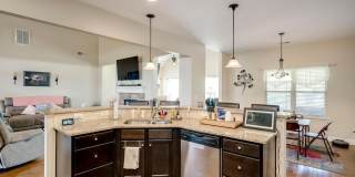520 Equinox Loop Gallery 18