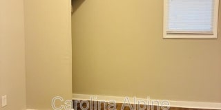 104 Miller St. Gallery 17