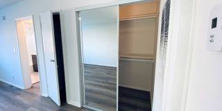 5725-29 Vineland Ave. Gallery 8