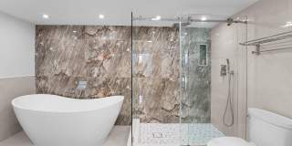 301 Lake Shore Drive unit: 411 Gallery 20