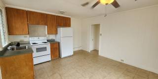 1 bedroom, 1 bath, 1 parking unit in 4 unit single level buiding in Kalihi Gallery 1