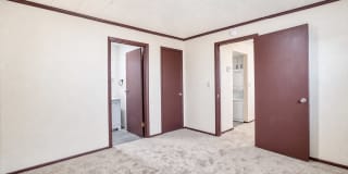 1005 North Center Avenue - Unit A Gallery 10