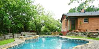 Bel Meade Beauty with Heated Pool and Hot-tub Gallery 28