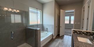 Luxury Single Story 3 Bedroom Plus Office / Sitting Room Recent Construction Available in Exclusive La Cuentista! Gallery 26