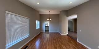 THIS is YOUR home, stunning 4/2 w/ AC, near Foothills Gallery 3