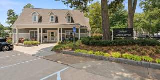 Linkhorn Bay Apartments Gallery 31