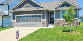 Beautiful Clive Home in Waukee Schools | Quartz Counters & 2-Car Garage Gallery 1