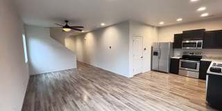 MOVE-IN SPECIAL! Gallery 18