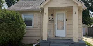 2 Bedroom SF Property with 2 car detached garage Gallery 1