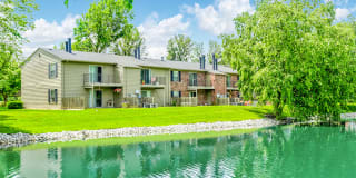 Williamsburg on The Lake Apartments of Valparaiso Gallery 19