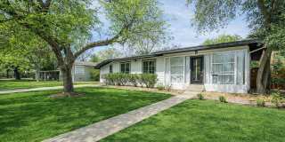 GORGEOUS 4-BEDROOM HOME IN TERRELL HEIGHTS Gallery 3