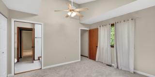 4631 Graceland Avenue Gallery 27