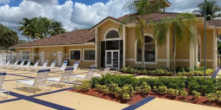 450 W Palm Circle Gallery 1