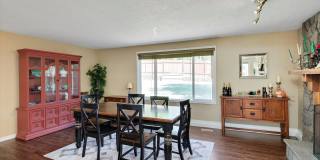 Bull Mountain Gem – Single-Level 3BR with 2 Living Areas, Large Yard & Pergola Patio Gallery 16