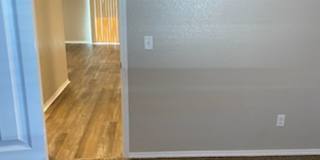 River Walk Apartments Gallery 101