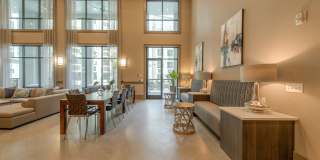 The Hamilton Gallery 18