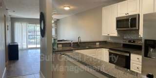 2124 N Tamiami Trl Gallery 2