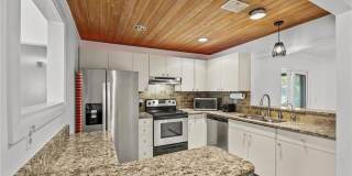 1250 SE Petunia Avenue Gallery 1