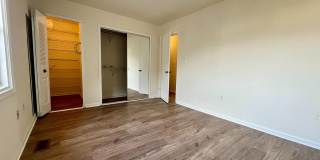 8421 MCKENZIE Circle Gallery 21